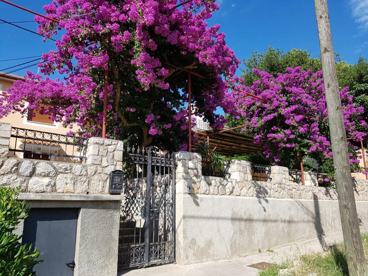 Apartments And Rooms Rosemari Mali Lošinj Exterior foto