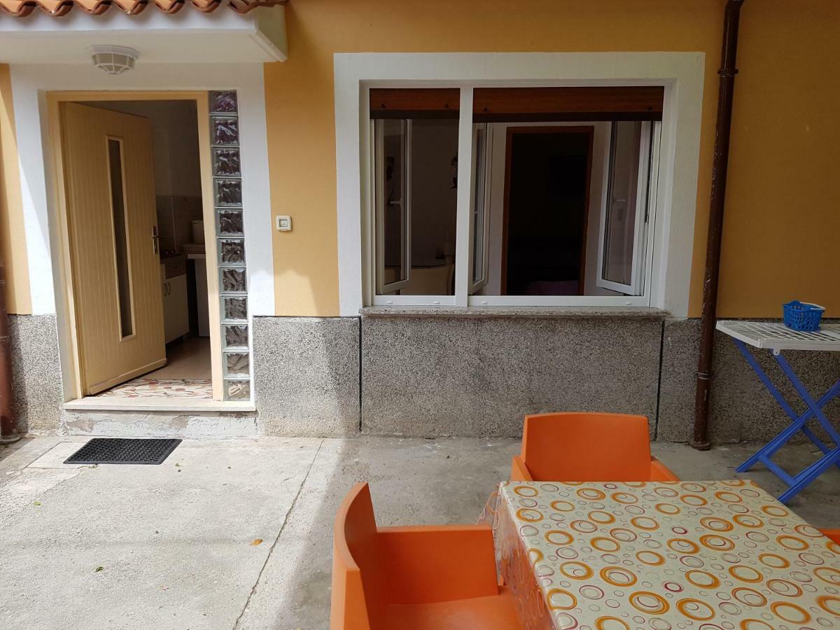 Apartments And Rooms Rosemari Mali Lošinj Exterior foto